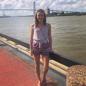 Meet your Posher, Natalie